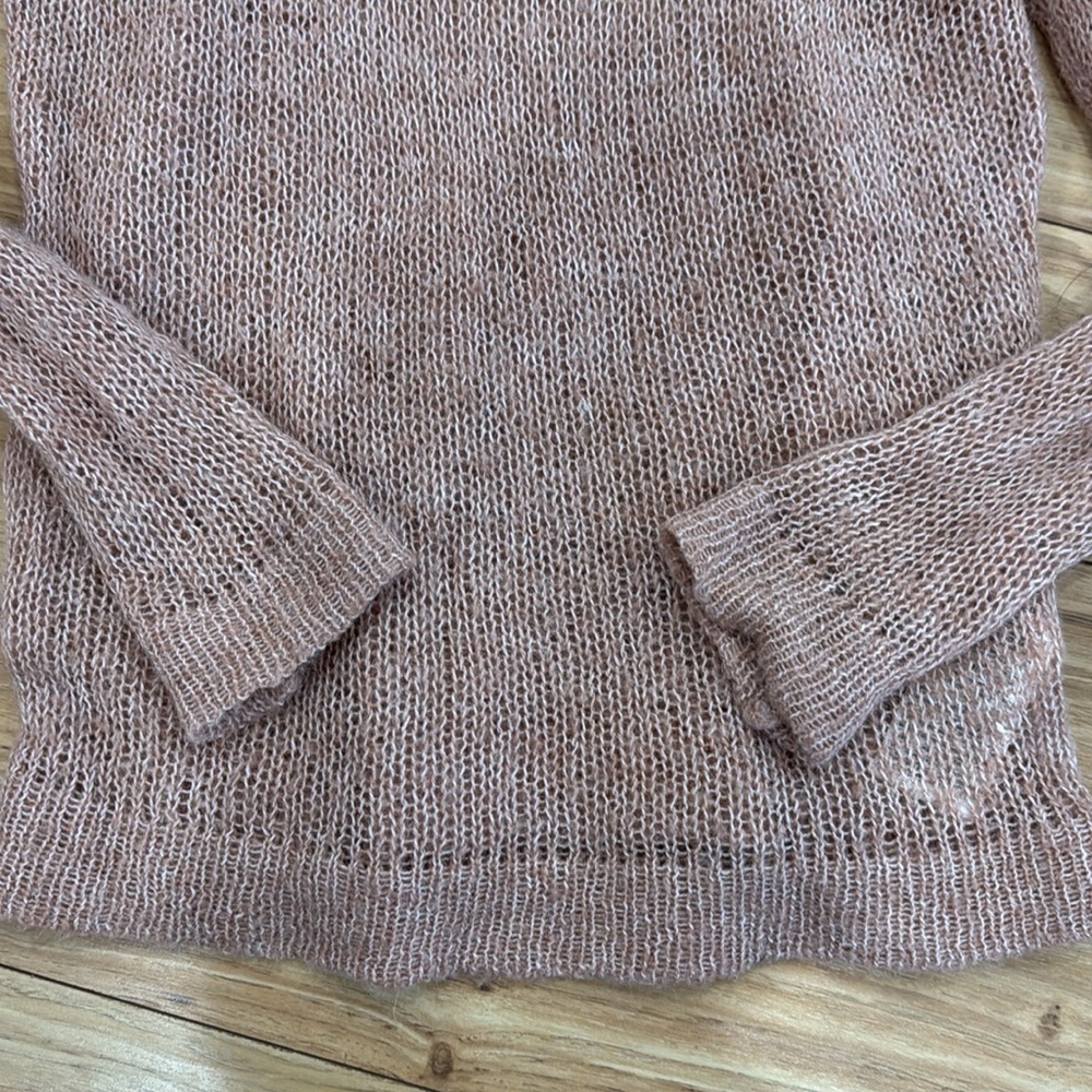 Pink Sweater - Picture 3 of 3